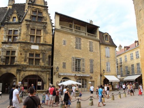 Sarlat capitale du Périgord Noir proche du camping Au p'tit Bonheur