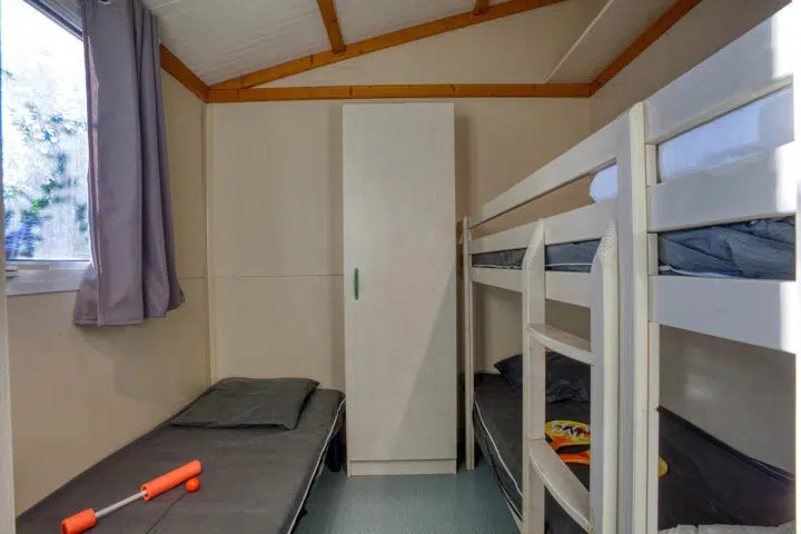 chalet-clim-TV-chambre-enfants