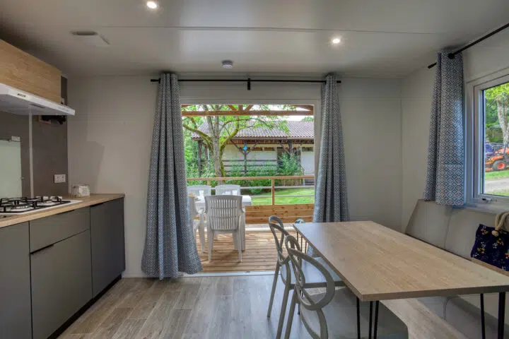 mh-confort-6p-interieur