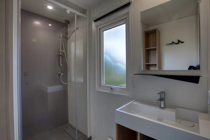 mobilhome-confort-4p-sdb