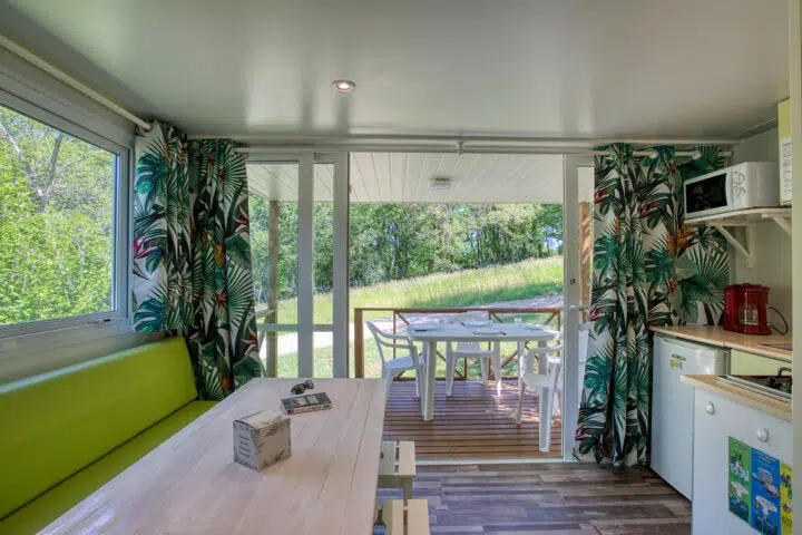 mobilhome-standard-4p-interieur